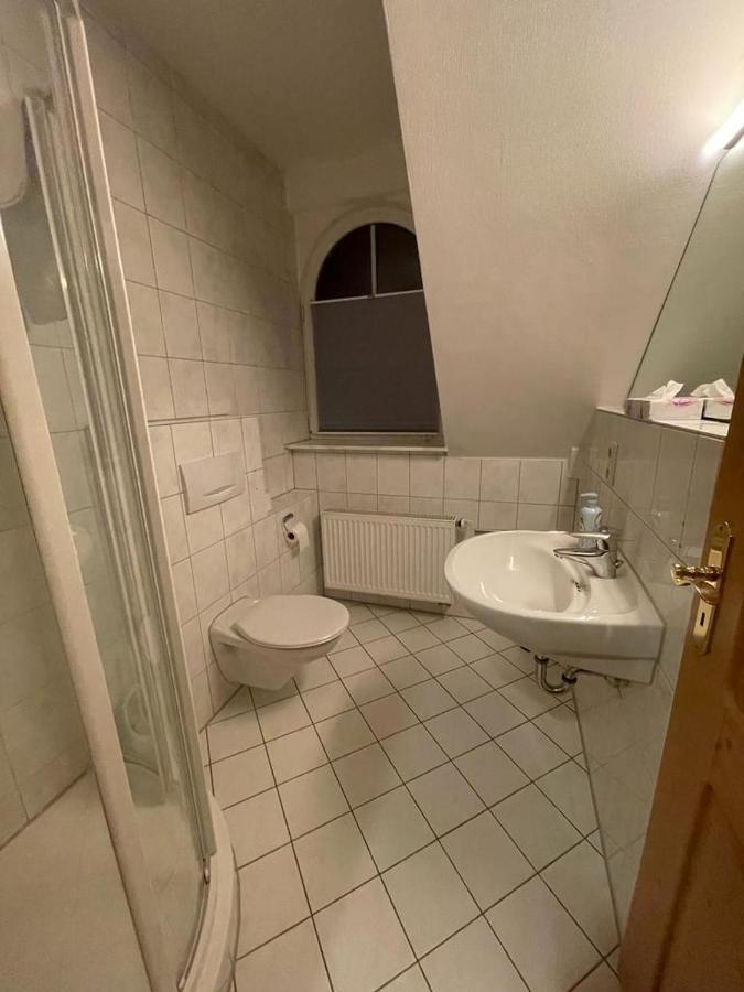 Hotel Und Restaurant Gruner Hahn Elsenfeld Экстерьер фото